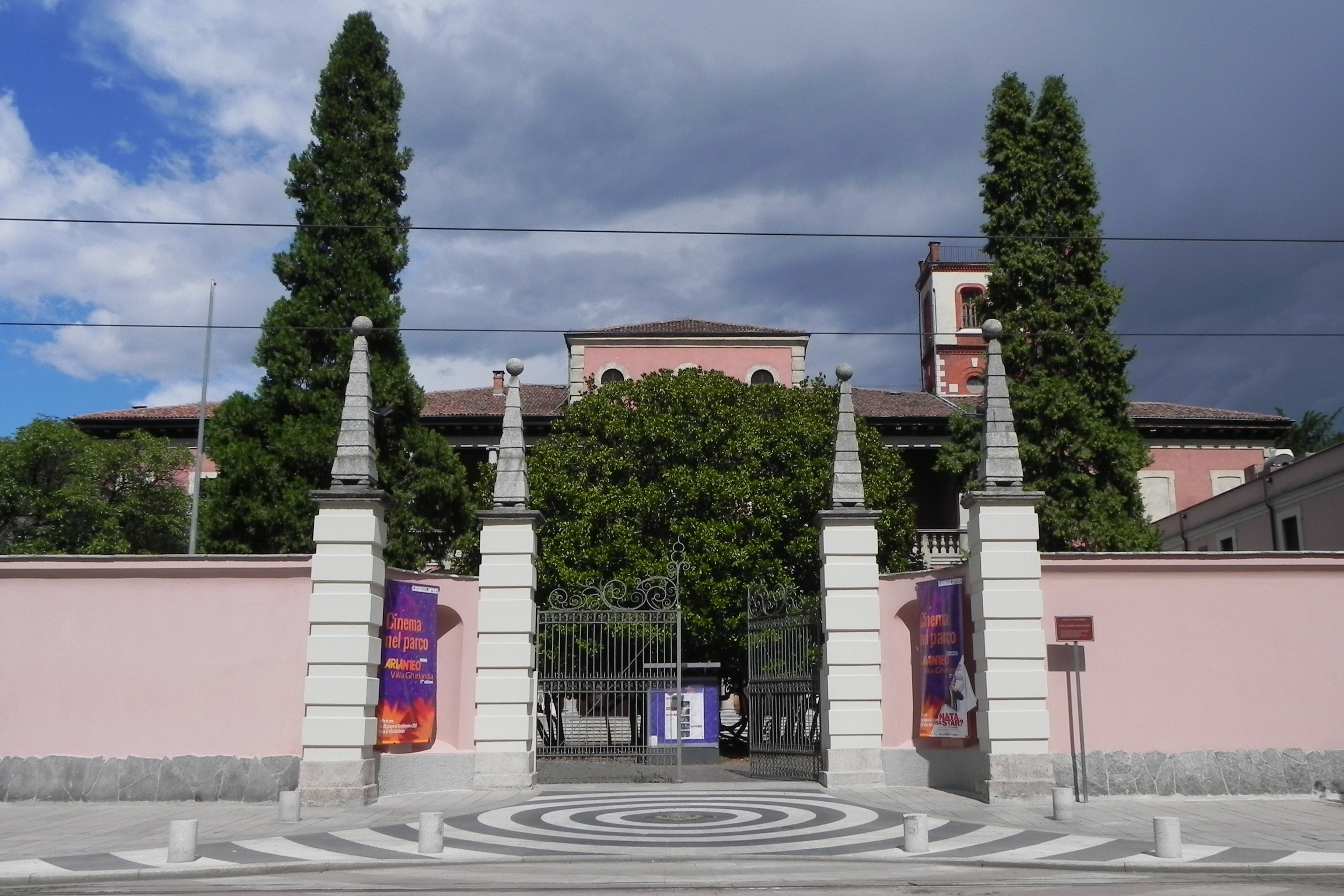 Cinisello Balsamo, Villa Ghirlanda Silva